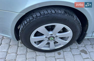 Универсал Skoda Octavia 2012 в 