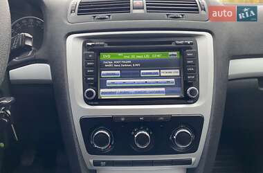Ліфтбек Skoda Octavia 2010 в 