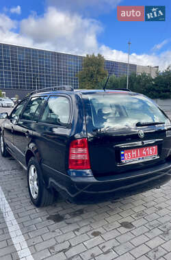 Универсал Skoda Octavia 2004 в 