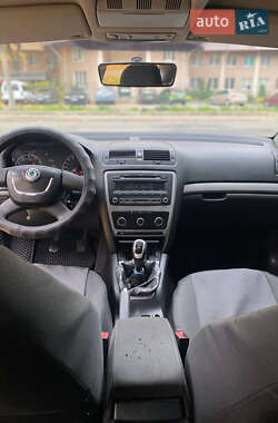 Лифтбек Skoda Octavia 2010 в 