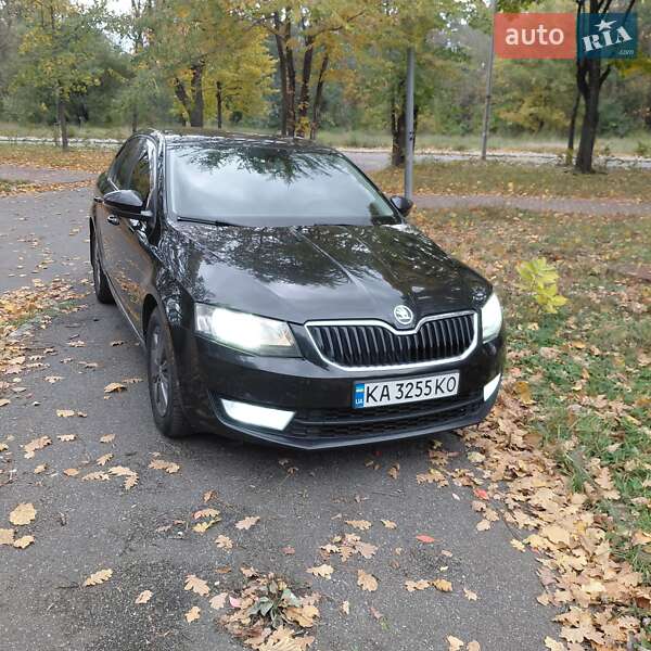 Лифтбек Skoda Octavia 2013 в Киеве фото Лифтбек Skoda Octavia 2013 в Киеве