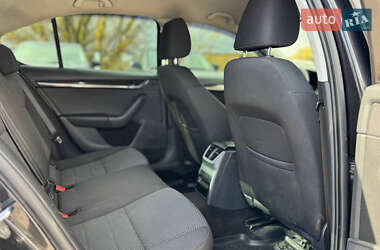 Лифтбек Skoda Octavia 2013 в 