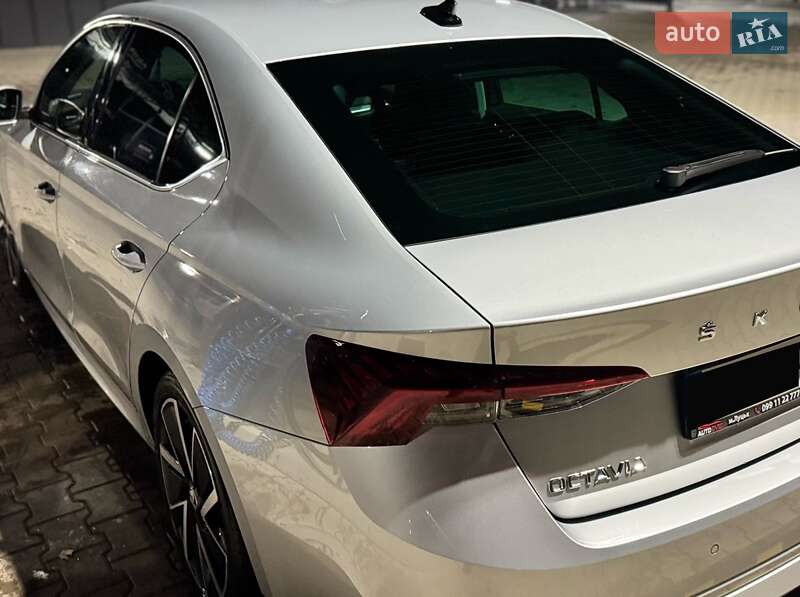 Ліфтбек Skoda Octavia 2020 в Луцьку