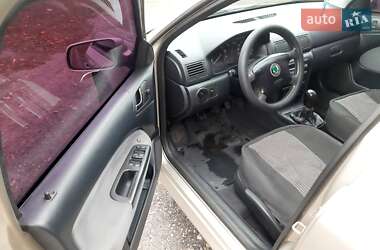 Лифтбек Skoda Octavia 2005 в 