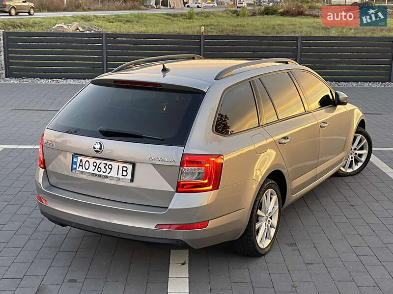 Универсал Skoda Octavia 2015 в Мукачево