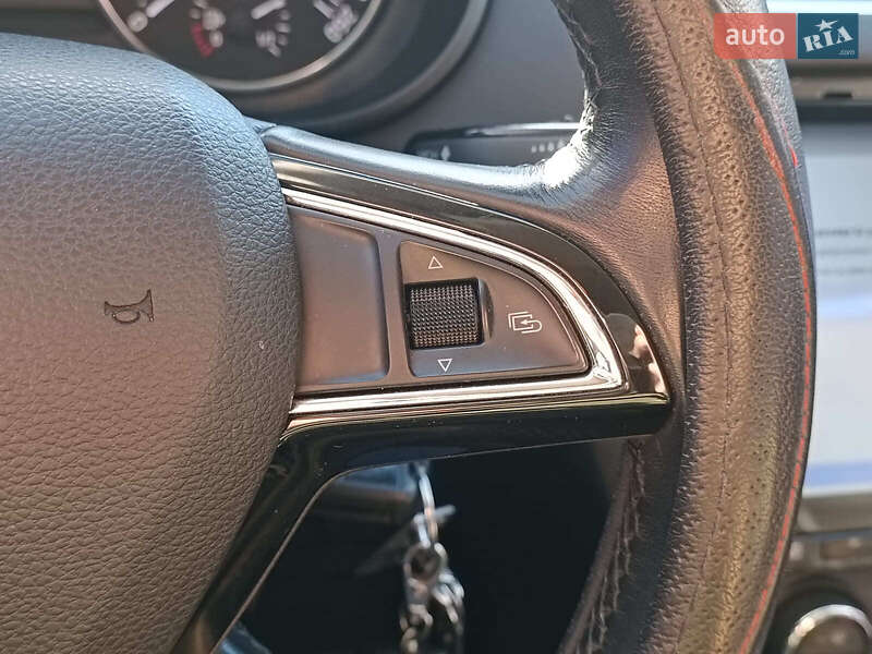Ліфтбек Skoda Octavia 2014 в Харкові