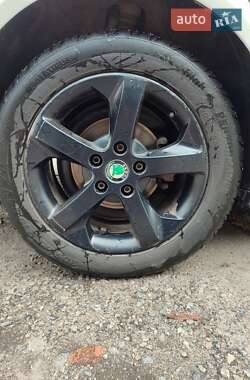 Універсал Skoda Octavia 2011 в  фото 19 Універсал Skoda Octavia 2011 в