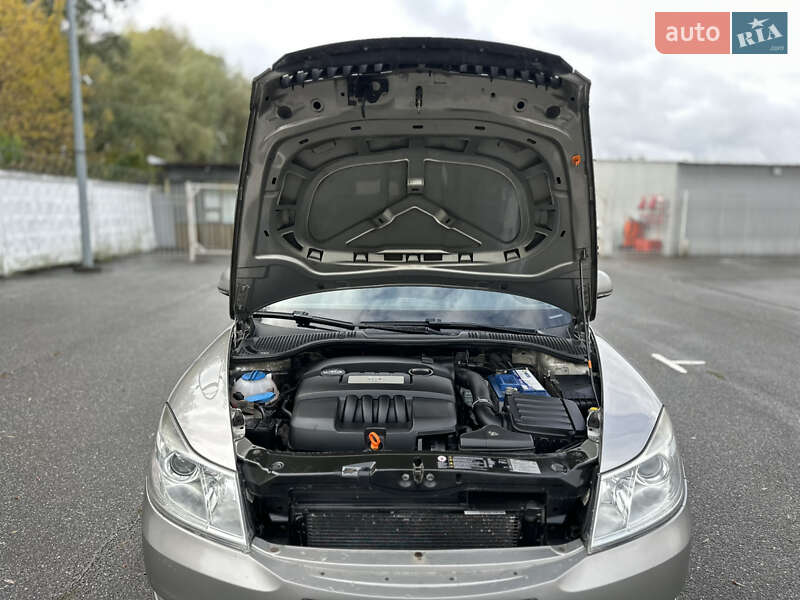 Лифтбек Skoda Octavia 2010 в Киеве