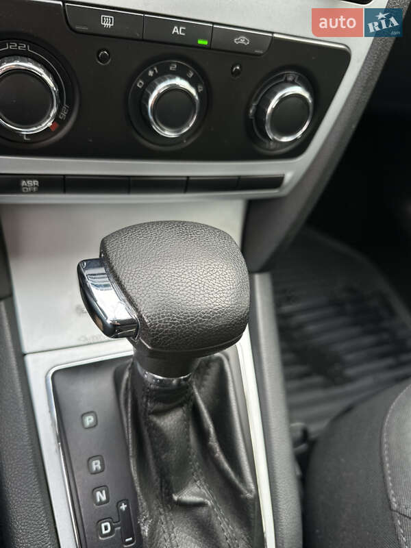 Лифтбек Skoda Octavia 2010 в Киеве