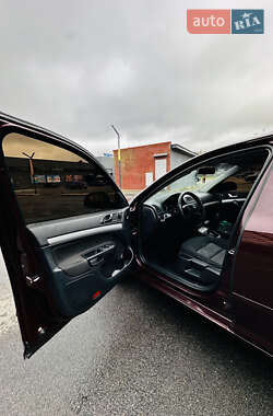 Лифтбек Skoda Octavia 2010 в 