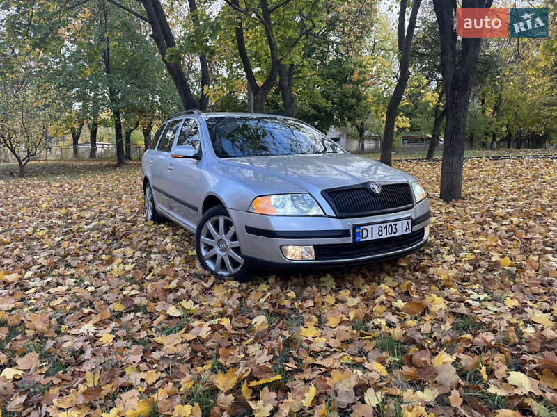 Универсал Skoda Octavia 2005 в Краматорске