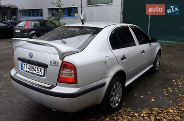 Лифтбек Skoda Octavia 2003 в 
