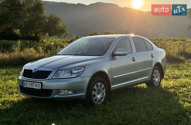 Лифтбек Skoda Octavia 2010 в 