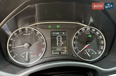 Универсал Skoda Octavia 2010 в 