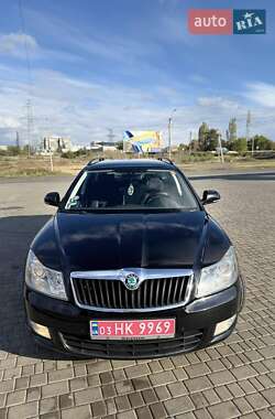 Универсал Skoda Octavia 2012 в 