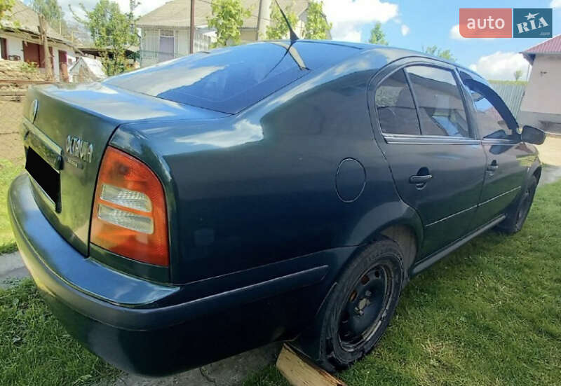 Лифтбек Skoda Octavia 2001 в Ивано-Франковске