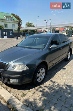 Лифтбек Skoda Octavia 2006 в Одессе