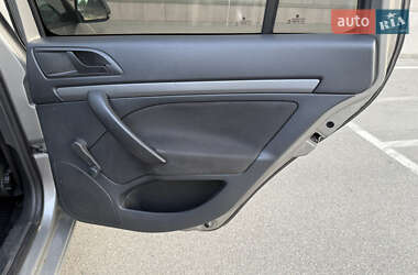Универсал Skoda Octavia 2010 в 