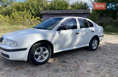 Лифтбек Skoda Octavia 2003 в 