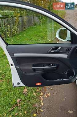 Лифтбек Skoda Octavia 2011 в 