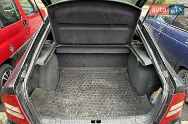 Лифтбек Skoda Octavia 2005 в 