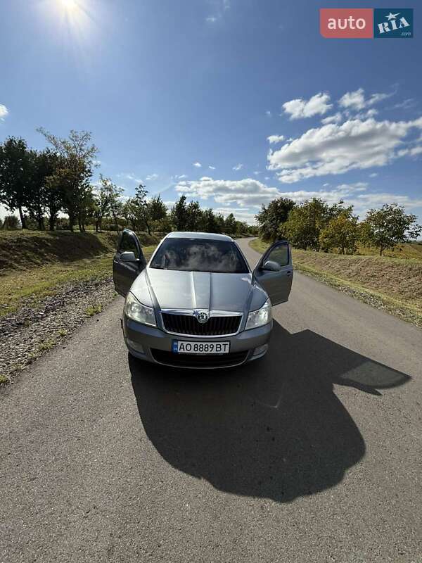 Лифтбек Skoda Octavia 2013 в Мукачево