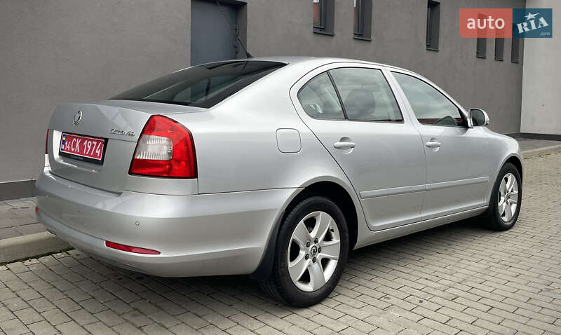 Лифтбек Skoda Octavia 2009 в Мукачево