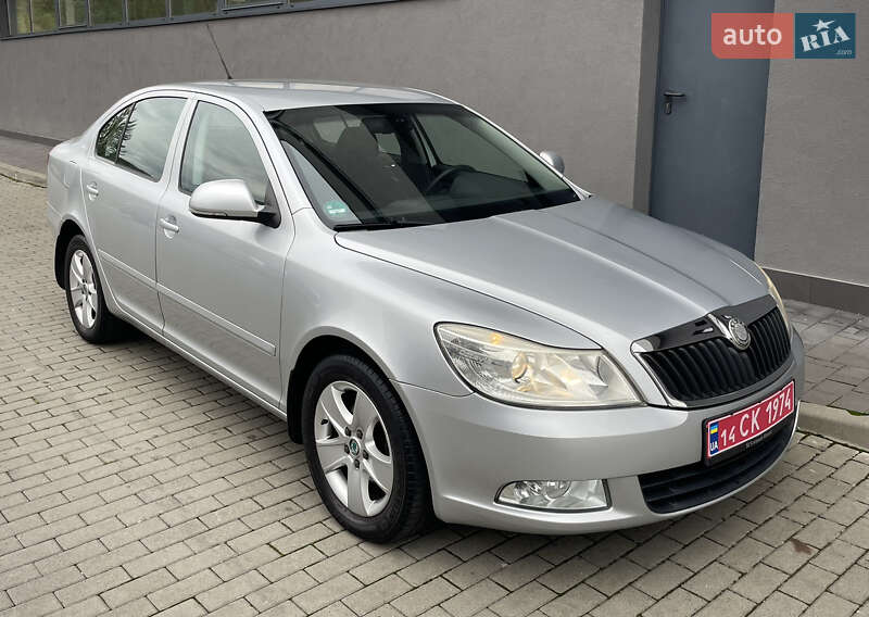 Лифтбек Skoda Octavia 2009 в Мукачево