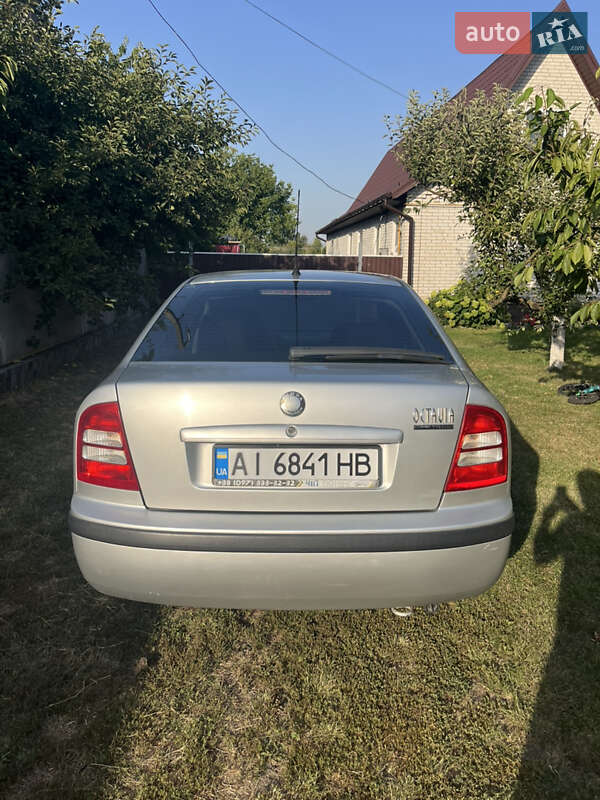 Лифтбек Skoda Octavia 2006 в Белой Церкви