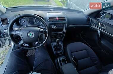 Лифтбек Skoda Octavia 2008 в 