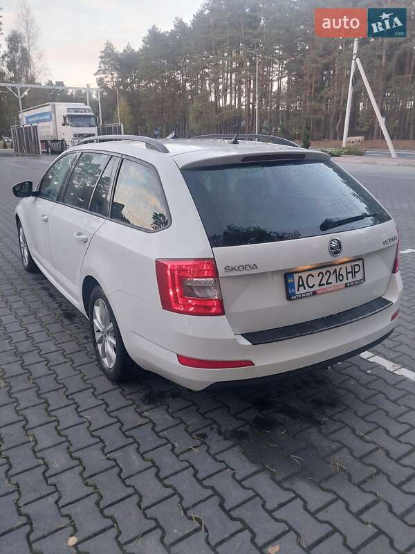 Универсал Skoda Octavia 2015 в Маневичах фото 5 Универсал Skoda Octavia 2015 в Маневичах