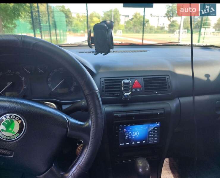 Лифтбек Skoda Octavia 2008 в Виннице