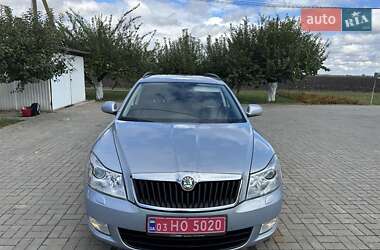 Универсал Skoda Octavia 2009 в 