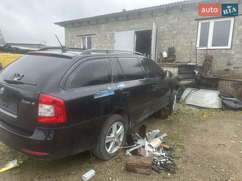 Універсал Skoda Octavia 2012 в Самборі