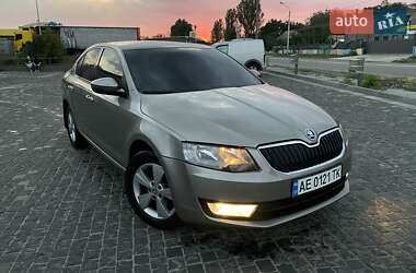 Лифтбек Skoda Octavia 2013 в Днепре