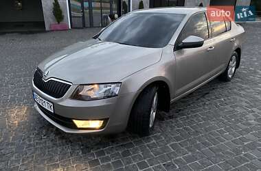 Лифтбек Skoda Octavia 2013 в 