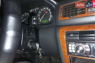 Ліфтбек Skoda Octavia 2001 в  фото 24 Ліфтбек Skoda Octavia 2001 в