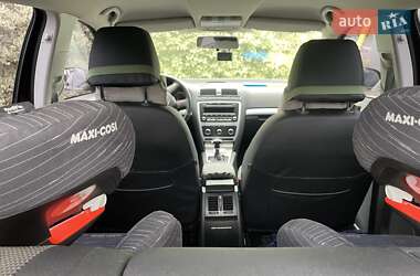 Лифтбек Skoda Octavia 2010 в 