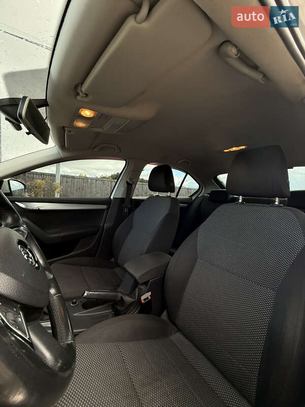 Лифтбек Skoda Octavia 2014 в Киеве фото 12 Лифтбек Skoda Octavia 2014 в Киеве
