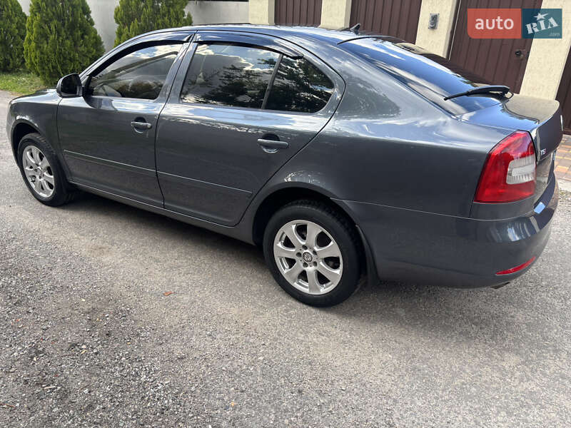 Лифтбек Skoda Octavia 2011 в Запорожье