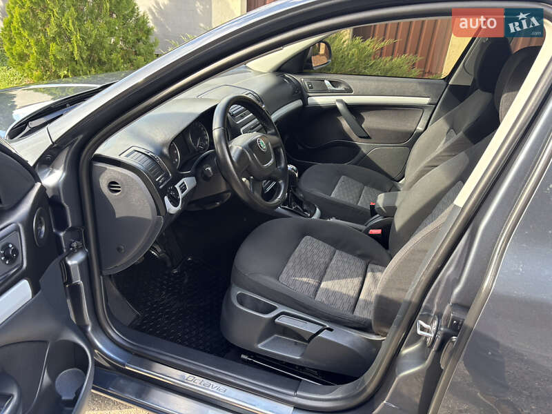 Лифтбек Skoda Octavia 2011 в Запорожье
