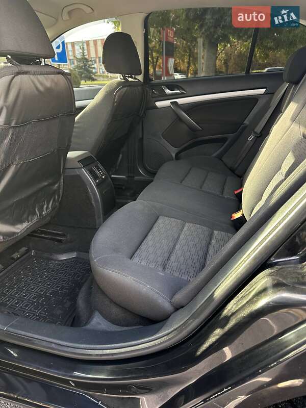 Ліфтбек Skoda Octavia 2012 в Лубнах