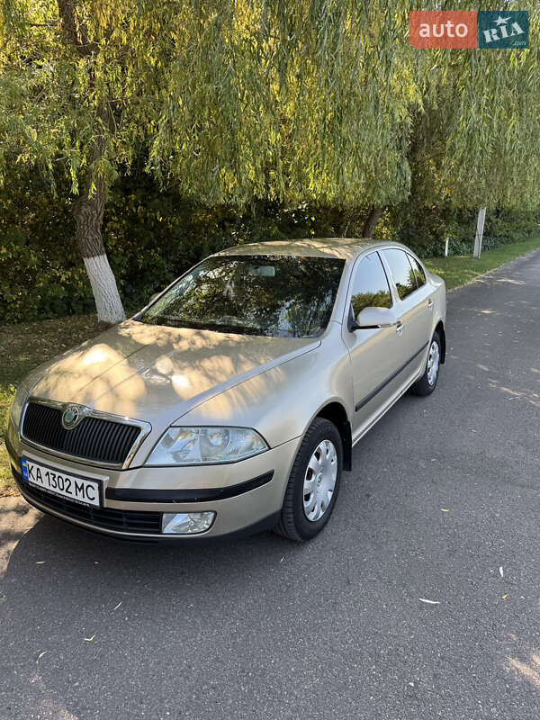 Лифтбек Skoda Octavia 2005 в Киеве