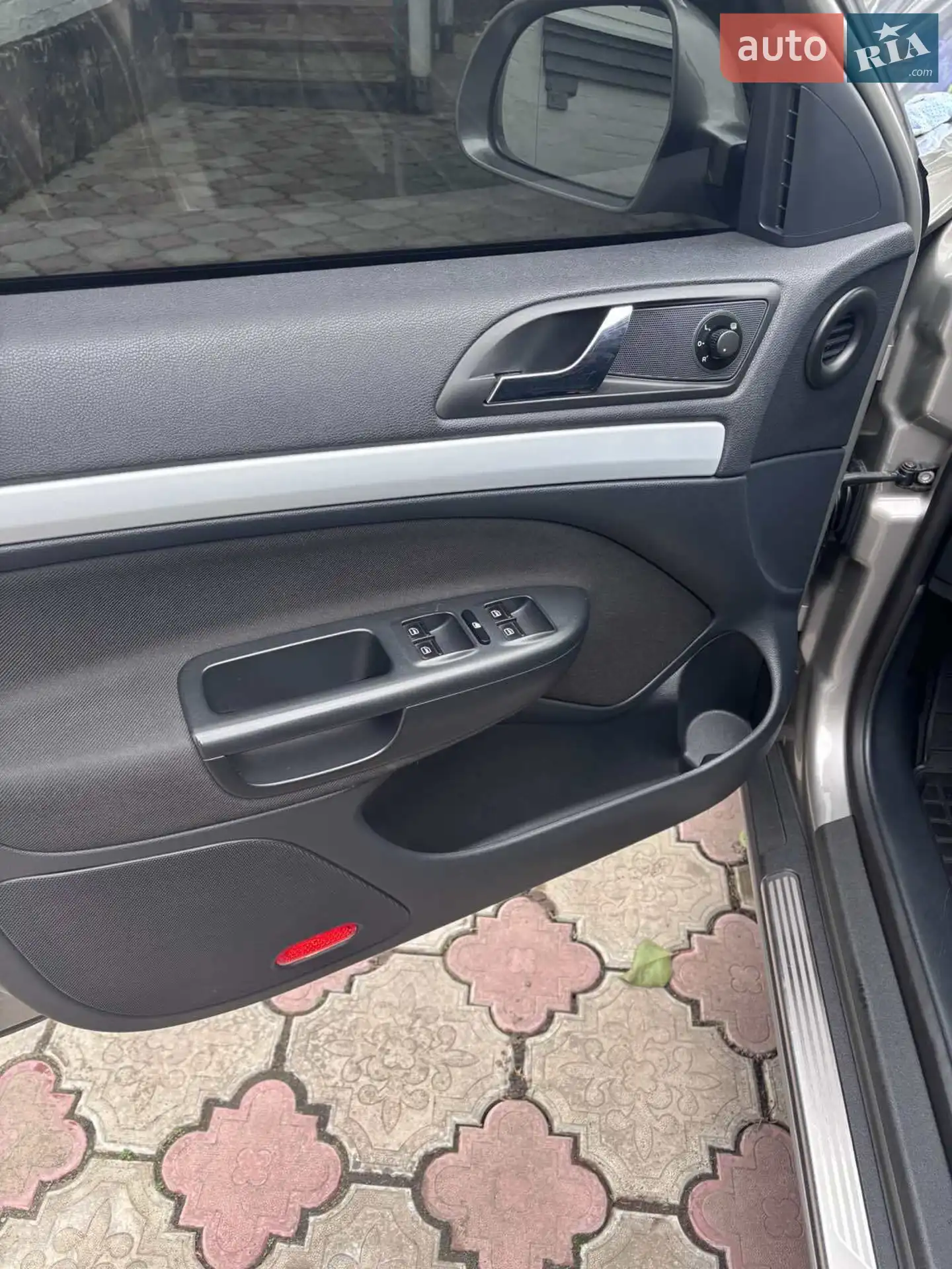 2011 Skoda Octavia - мініатюра 16