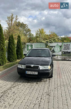 Лифтбек Skoda Octavia 2001 в Ивано-Франковске