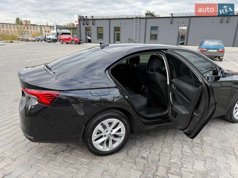 Лифтбек Skoda Octavia 2024 в Кривом Роге фото 32 Лифтбек Skoda Octavia 2024 в Кривом Роге