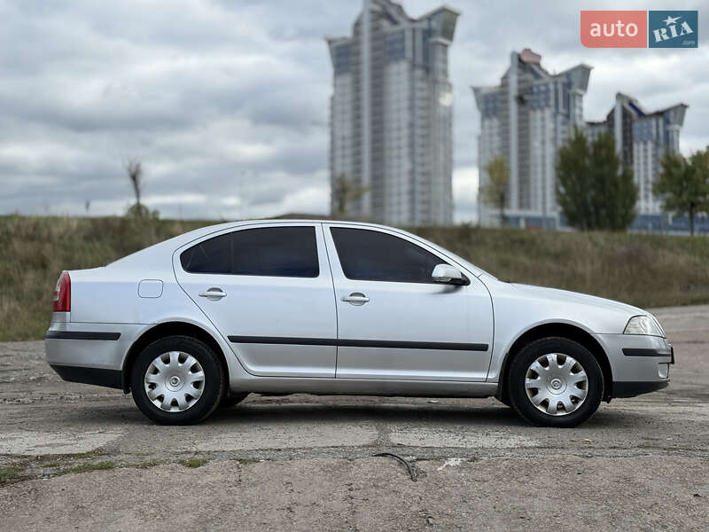 Ліфтбек Skoda Octavia 2008 в Києві