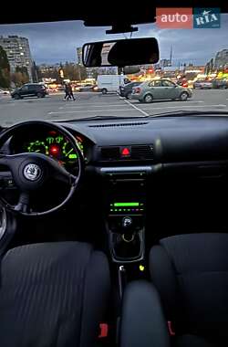 Лифтбек Skoda Octavia 2006 в 