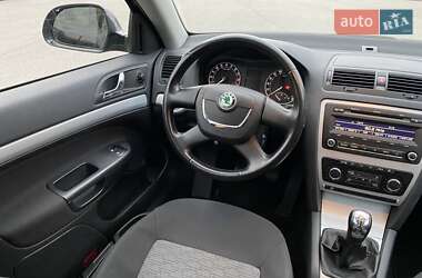 Универсал Skoda Octavia 2010 в 