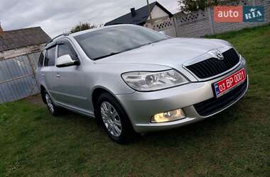 Универсал Skoda Octavia 2010 в Владимире